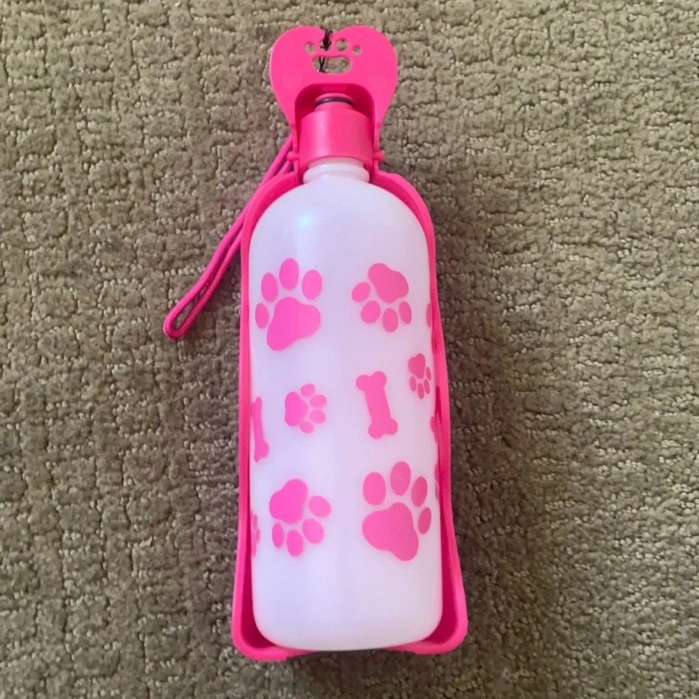 Dog water travel container